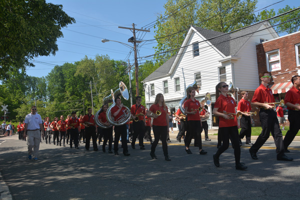 MEMORIAL PARADE-05-#150CD40