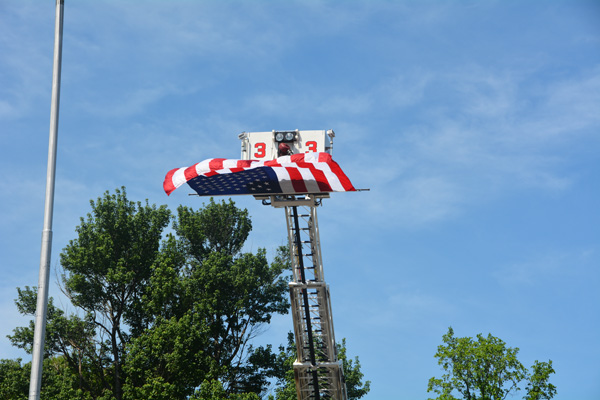 MEMORIAL PARADE-05-#150CD62